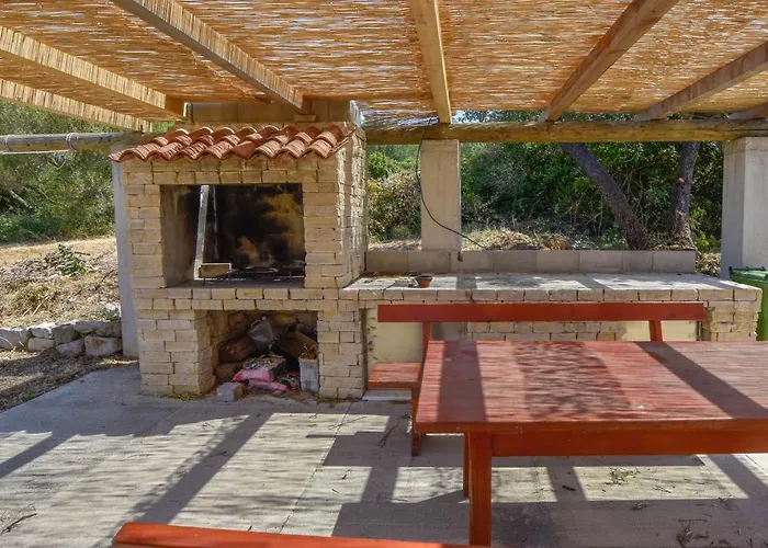 House Coral Дом отдыха *