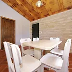 House Coral Pašman