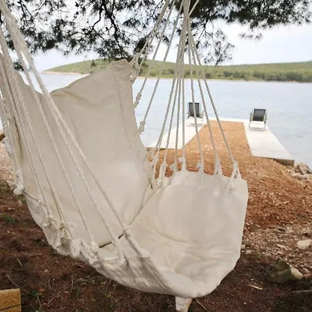 House Coral בית נופש *