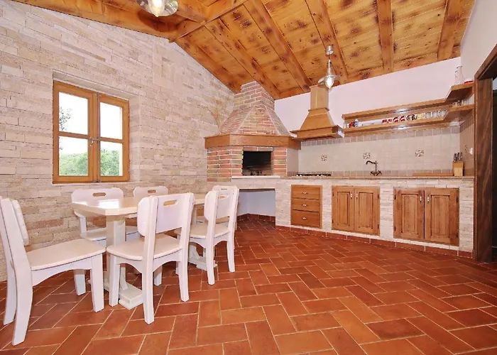 House Coral *